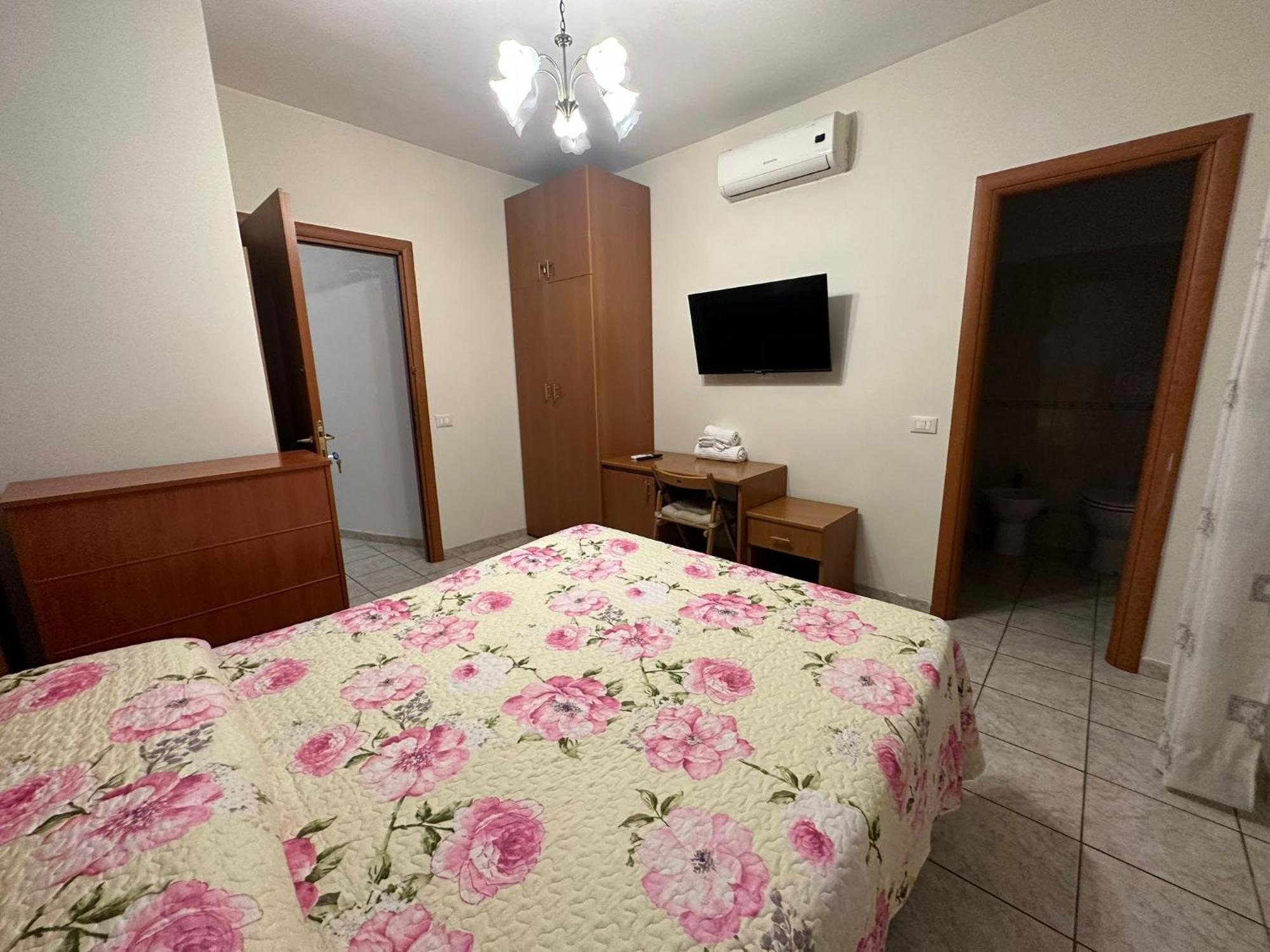 Torino Holidays Home ローマ エクステリア 写真